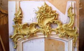 Реставрация: Элемент иконостаса для Петергофского дворца